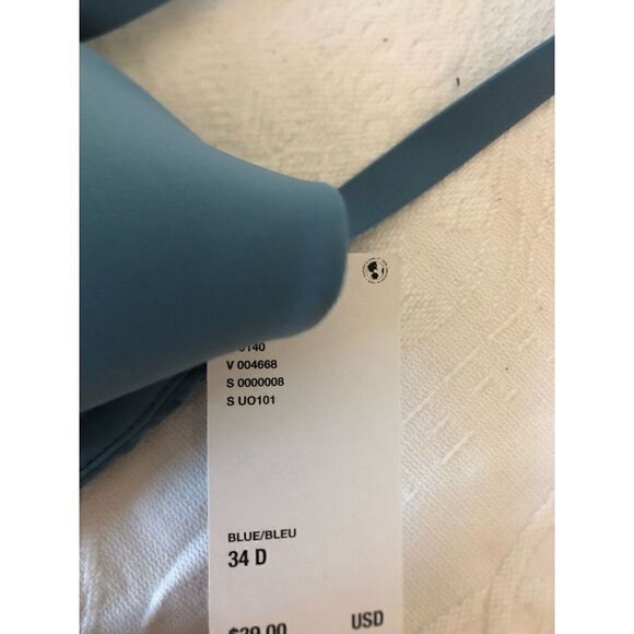 Brand New Urban Outfitters Out from Under Candice Lightly Lined Demi Bra - Picture 5 of 6